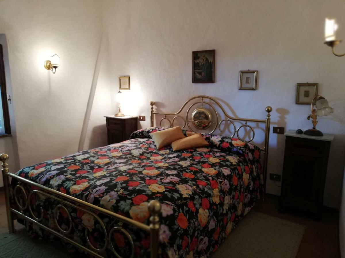 בית הארחה Casole dʼElsa 	Il Fienile Nella Roccia מראה חיצוני תמונה